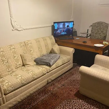 Appartement 3 60 Kowalska 30 *